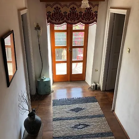 Βίλα Authentic Nona By Nyc Interior Architect *