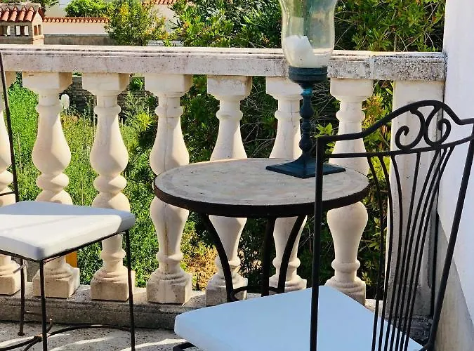 Villa Authentic Nona By Nyc Interior Architect Susak