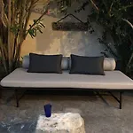 Authentic Nona By Nyc Interior Architect וילה