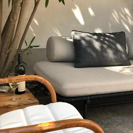 Authentic Nona By Nyc Interior Architect Βίλα