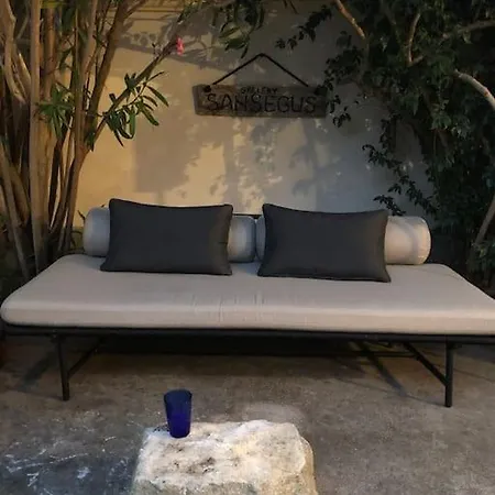 Authentic Nona By Nyc Interior Architect Βίλα